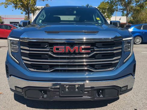 Used 2024 GMC Sierra 1500 SLT image 9