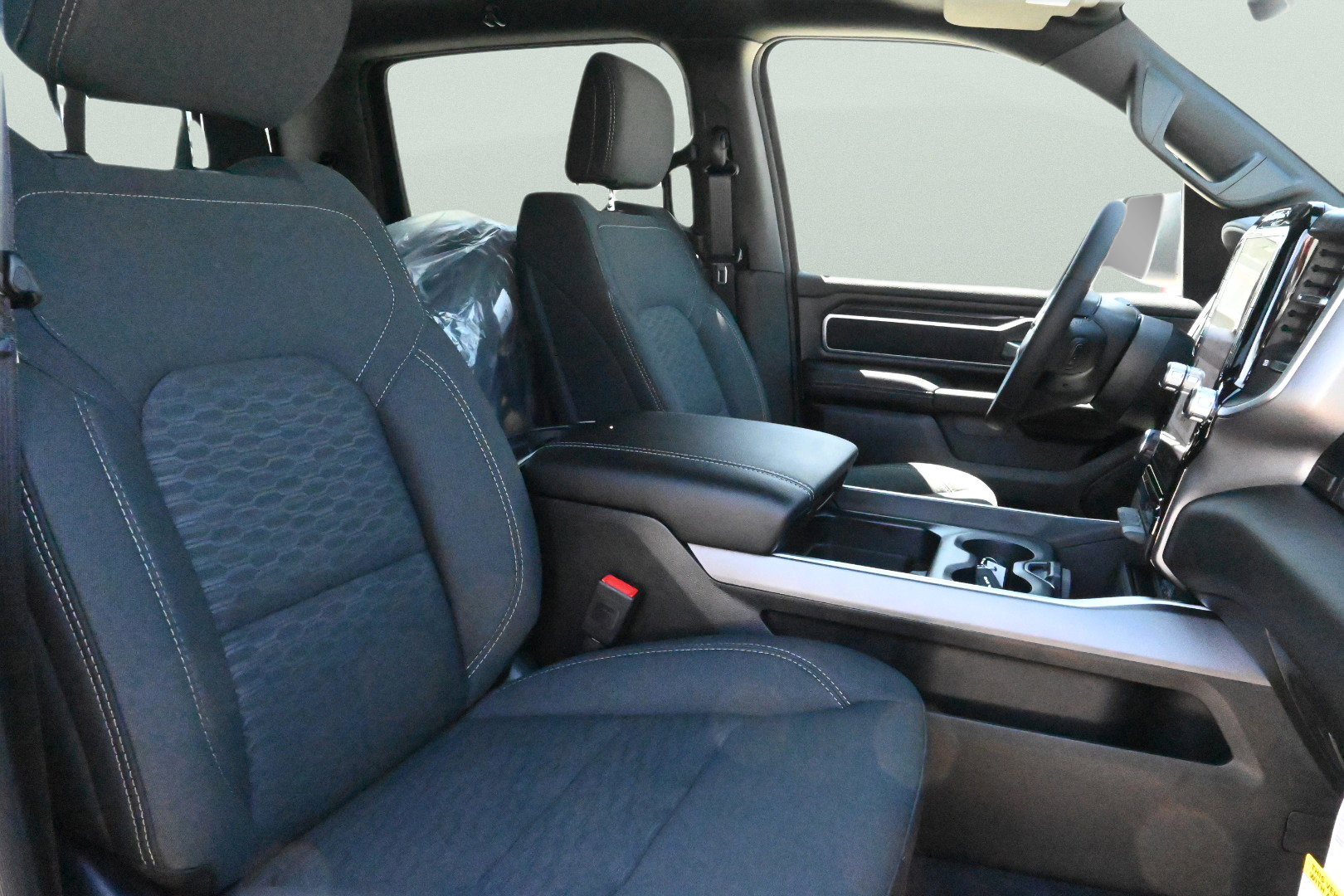 Used 2025 RAM 1500 Big Horn AWD/4WD image 12