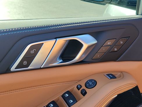 New 2026 BMW X5 xDrive40i w/ M Sport Package image 16