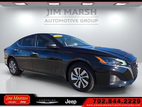 Used 2025 Nissan Altima 2.5 S image 1