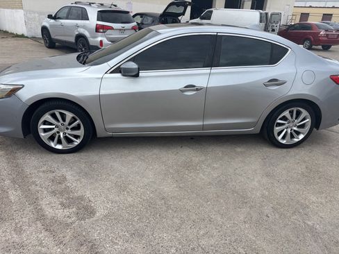 Used 2013 Acura ILX Hybrid w/ Technology Package image 2