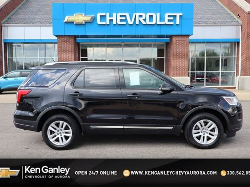 Used 2019 Ford Explorer XLT w/ Equipment Group 202A AWD/4WD image 1