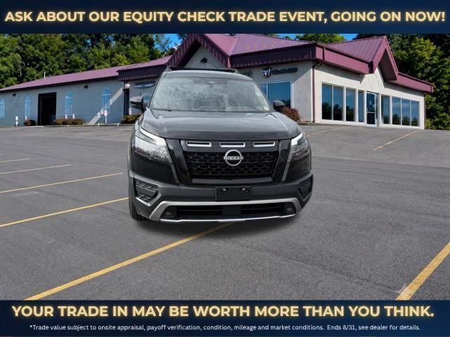 Used 2023 Nissan Pathfinder Rock Creek AWD/4WD image 2