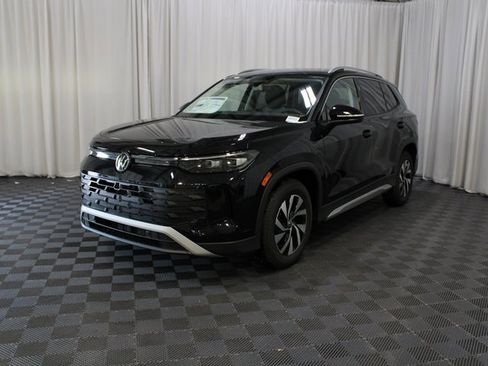 New 2025 Volkswagen Tiguan S image 27