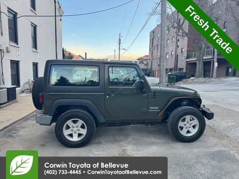 Used 2015 Jeep Wrangler Sport image 21