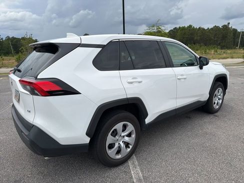 Used 2024 Toyota RAV4 LE FWD image 8