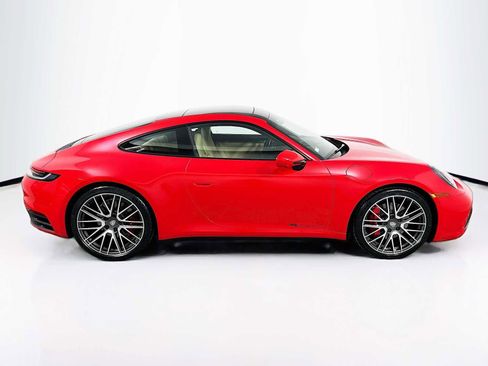 Certified 2022 Porsche 911 Carrera 4S image 8