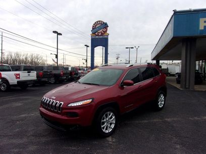 Used 2016 Jeep Cherokee Latitude w/ Comfort & Sound Group