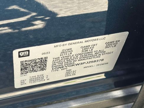 Used 2023 Chevrolet Traverse LT w/ LPO, Floor Liner Package AWD/4WD image 18
