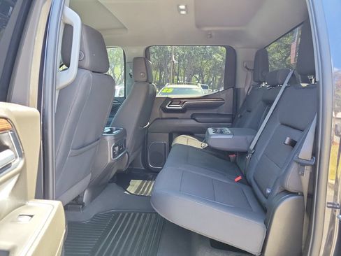 Used 2024 GMC Sierra 1500 Elevation AWD/4WD image 12