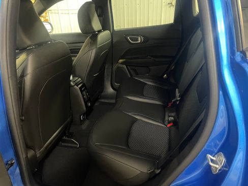 New 2026 Jeep Compass Latitude image 7