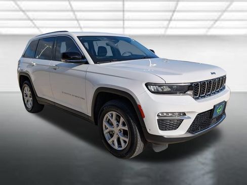 Used 2023 Jeep Grand Cherokee Limited w/ Luxury Tech Group II RWD image 1