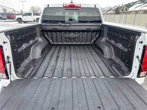 Used 2024 Chevrolet Colorado Trail Boss image 23