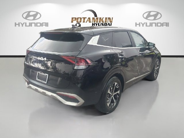 Used 2025 Kia Sportage EX FWD image 5