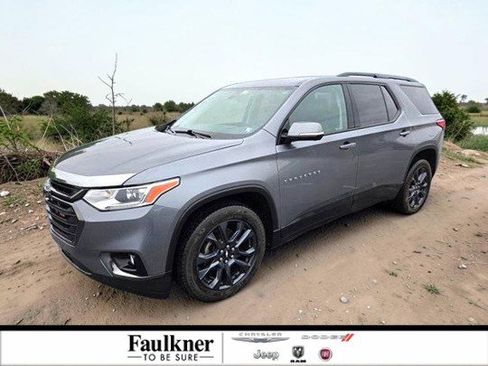 Used 2020 Chevrolet Traverse RS w/ LPO, Floor Liner Package AWD/4WD image 1