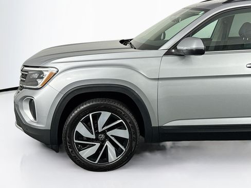 Used 2024 Volkswagen Atlas SE AWD/4WD image 47
