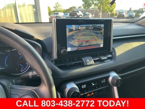 Used 2024 Toyota RAV4 LE AWD/4WD image 22