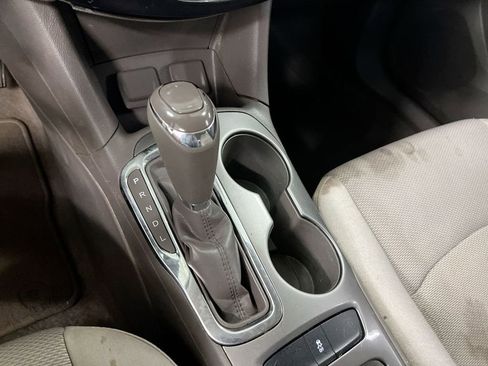 Used 2018 Chevrolet Cruze LT FWD image 17