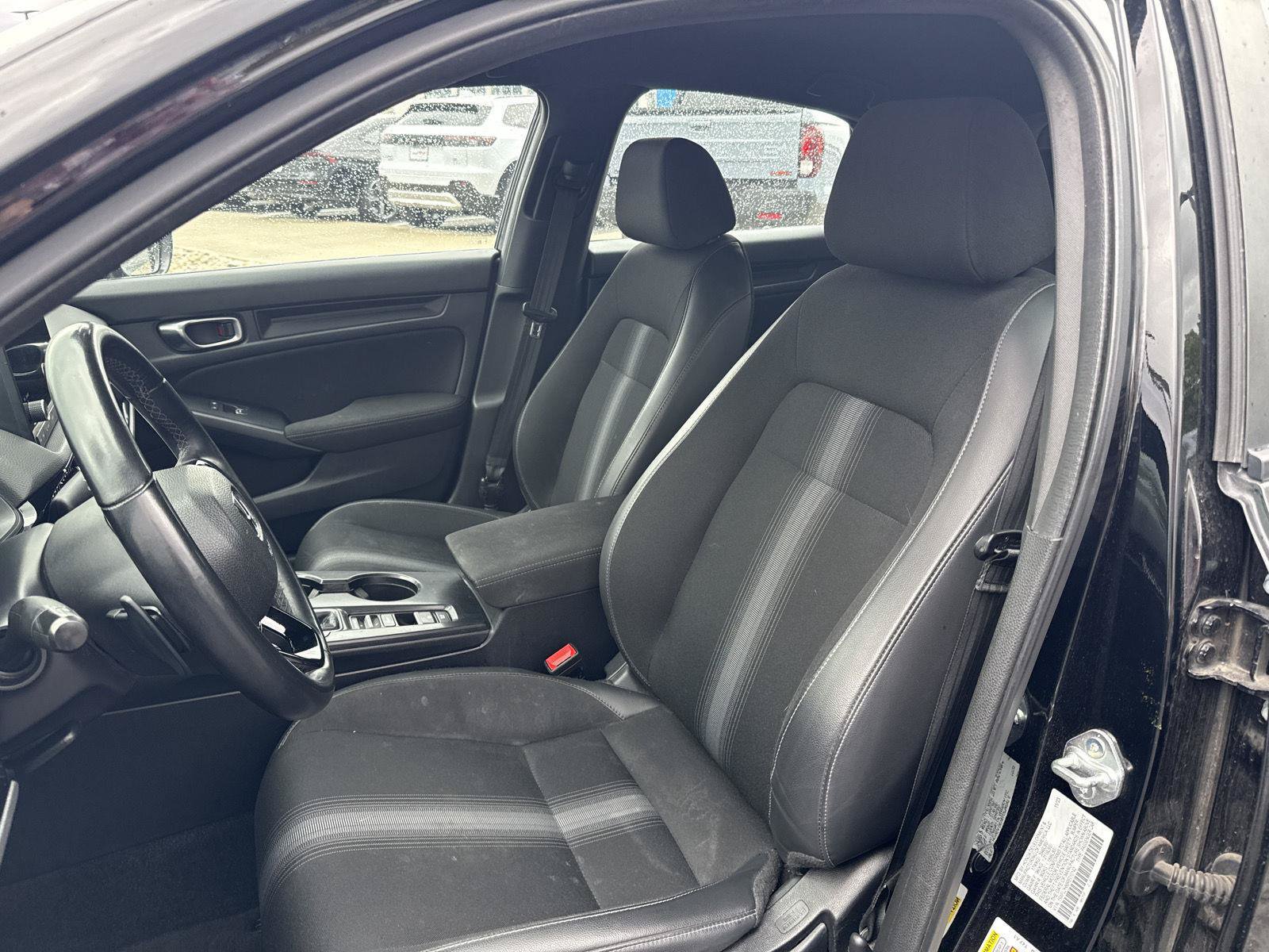 Used 2024 Honda Civic Sport image 11