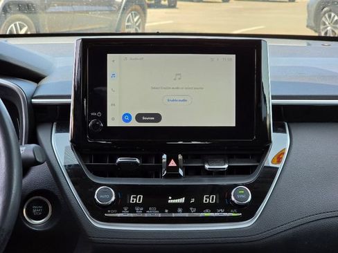 Used 2023 Toyota Corolla Cross XLE w/ Convenience Package AWD/4WD image 26