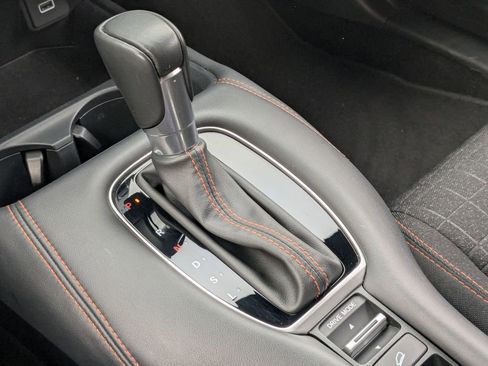 Used 2025 Honda HR-V Sport image 18