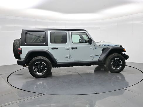 Used 2024 Jeep Wrangler Unlimited Rubicon 4xe w/ Technology Group image 5