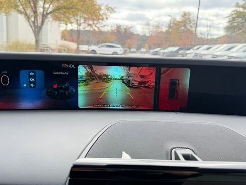 New 2026 Lincoln Nautilus Reserve image 17