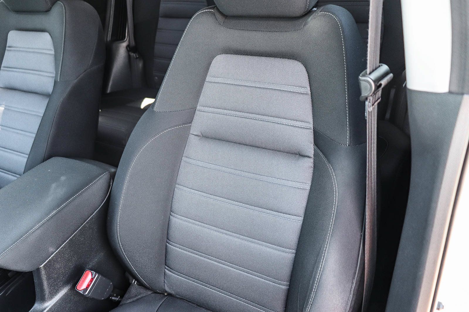 Used 2021 Honda CR-V EX image 27