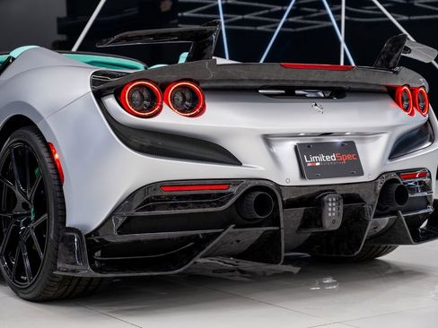 Used 2023 Ferrari F8 Tributo RWD image 12