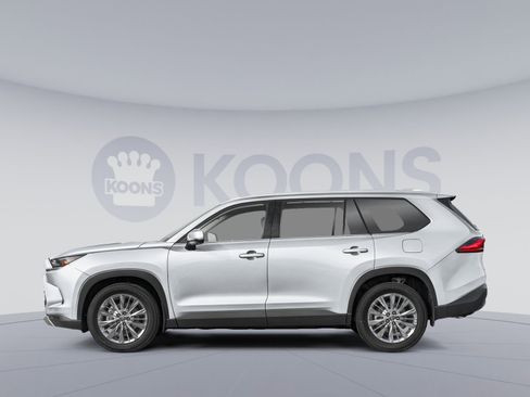 New 2026 Toyota Grand Highlander Platinum image 4