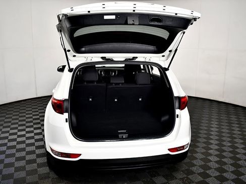 Used 2019 Kia Sportage LX image 36