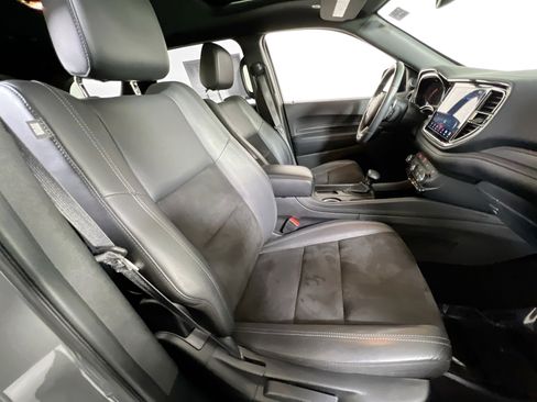 Used 2022 Dodge Durango GT image 30
