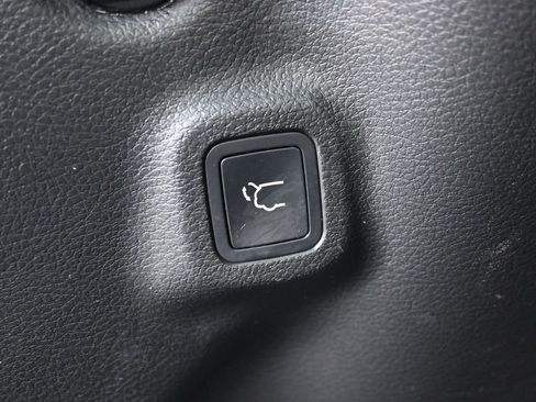 Used 2022 Jeep Compass Latitude w/ Convenience Group image 14