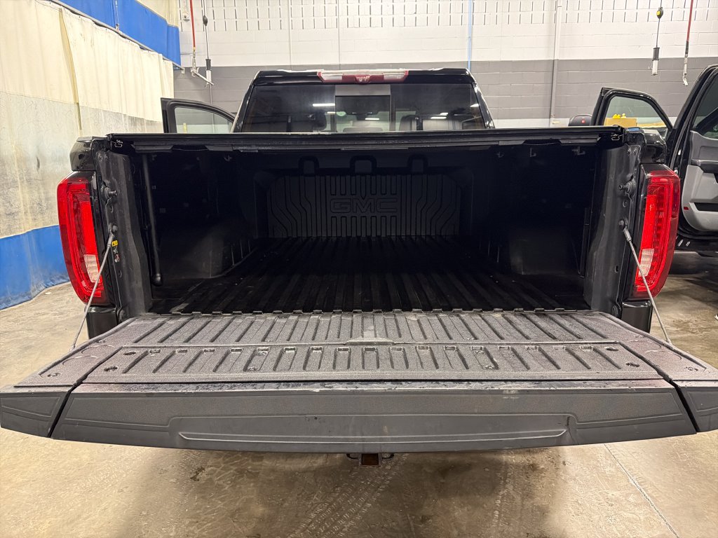 Used 2021 GMC Sierra 1500 AT4 w/ AT4 Premium Package AWD/4WD image 19