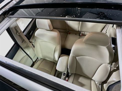 Used 2016 Subaru Impreza 2.0i Sport Premium image 23