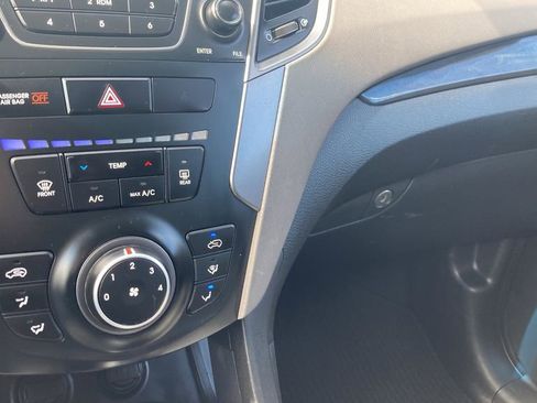 Used 2016 Hyundai Santa Fe Sport image 19