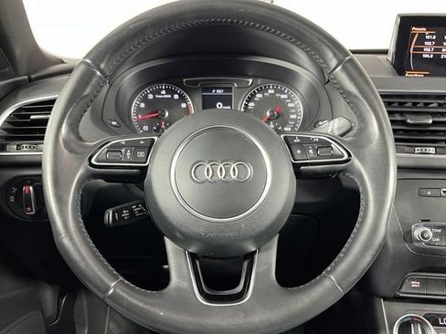 Used 2018 Audi Q3 2.0T Premium Plus w/ Premium Plus Package AWD/4WD image 15