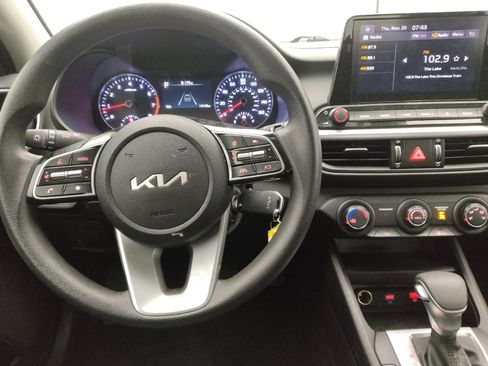 Used 2024 Kia Forte LX image 22