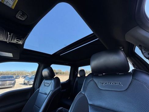 Used 2019 Ford F150 Raptor w/ Equipment Group 802A Luxury image 26