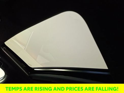 Used 2025 Honda CR-V Sport image 16