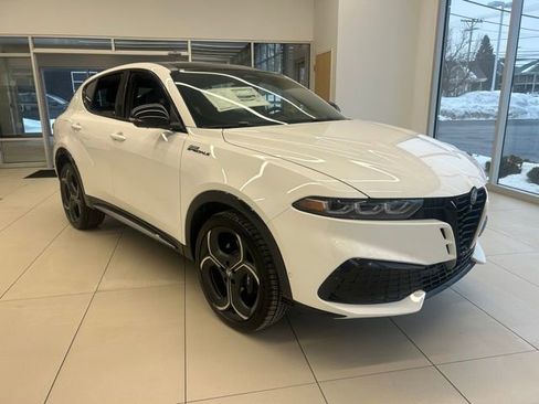 New 2026 Alfa Romeo Tonale w/ Active Assist Package image 1