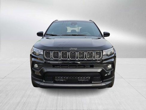 New 2026 Jeep Compass Latitude image 3