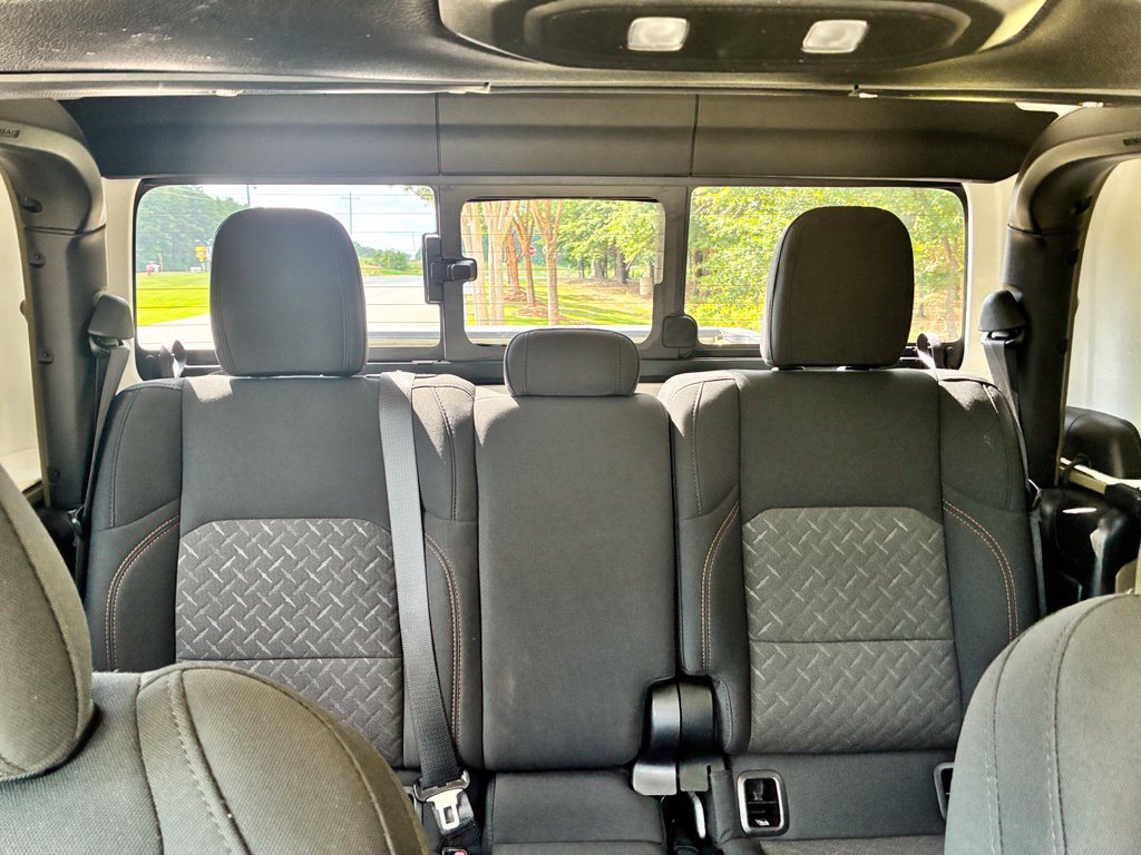 Used 2026 Jeep Gladiator Mojave AWD/4WD image 29