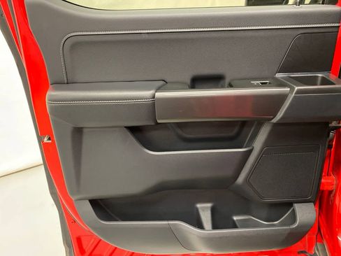 Used 2022 Ford F150 XLT w/ Equipment Group 302A High image 12