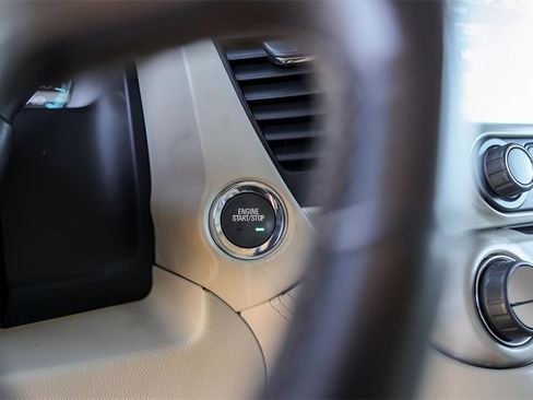 Used 2019 GMC Yukon Denali w/ Open Road Package image 21