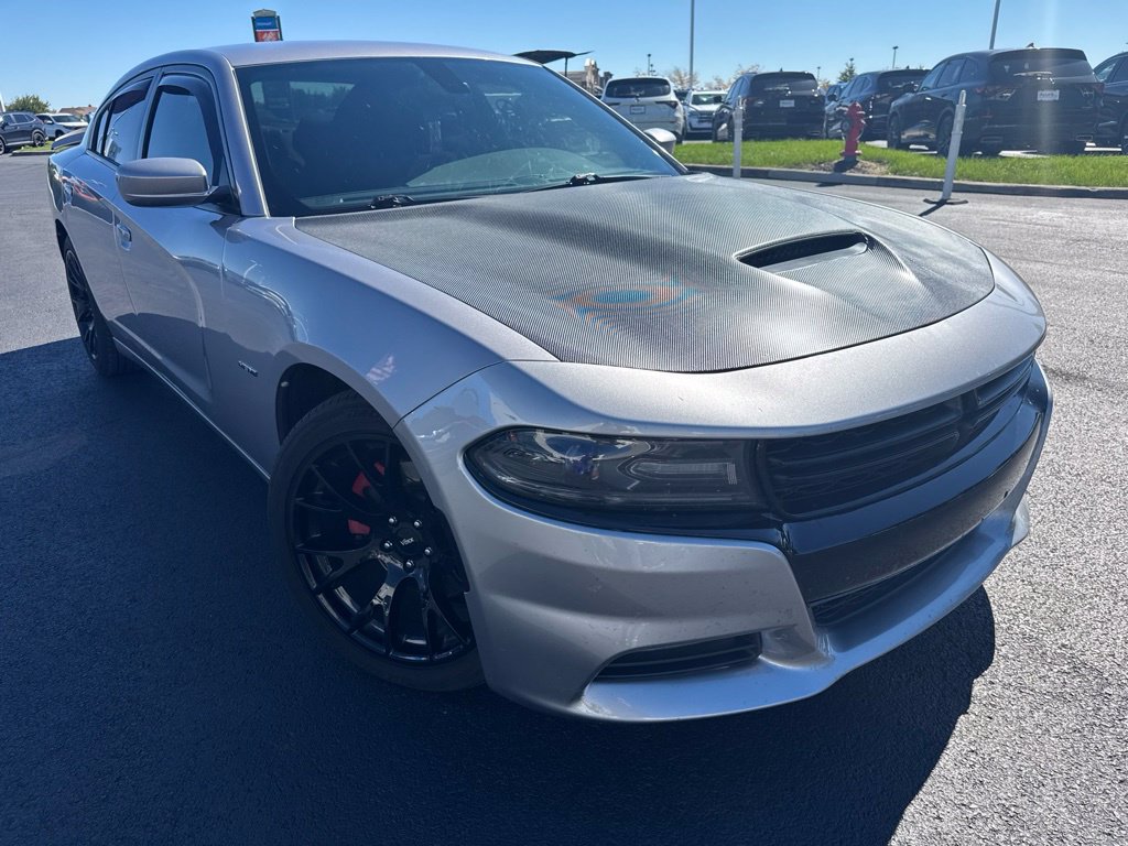 Used 2016 Dodge Charger R/T RWD image 3