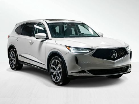 Used 2024 Acura MDX SH-AWD w/ Technology Package image 6