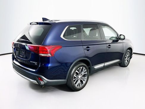 Used 2017 Mitsubishi Outlander SEL AWD/4WD image 9