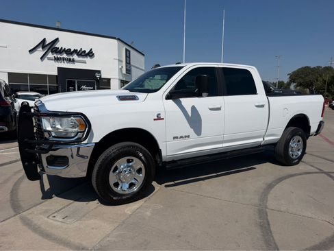 Used 2021 RAM 2500 Big Horn AWD/4WD image 1