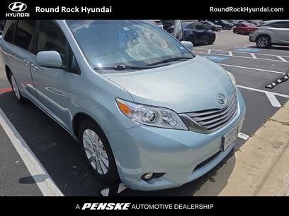Used 2017 Toyota Sienna XLE